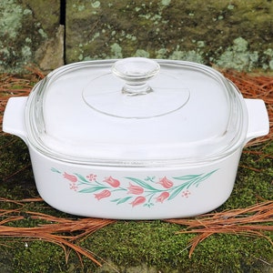 Vintage Corning Ware Rosemarie Casserole: 2-Liter Covered Saucepan