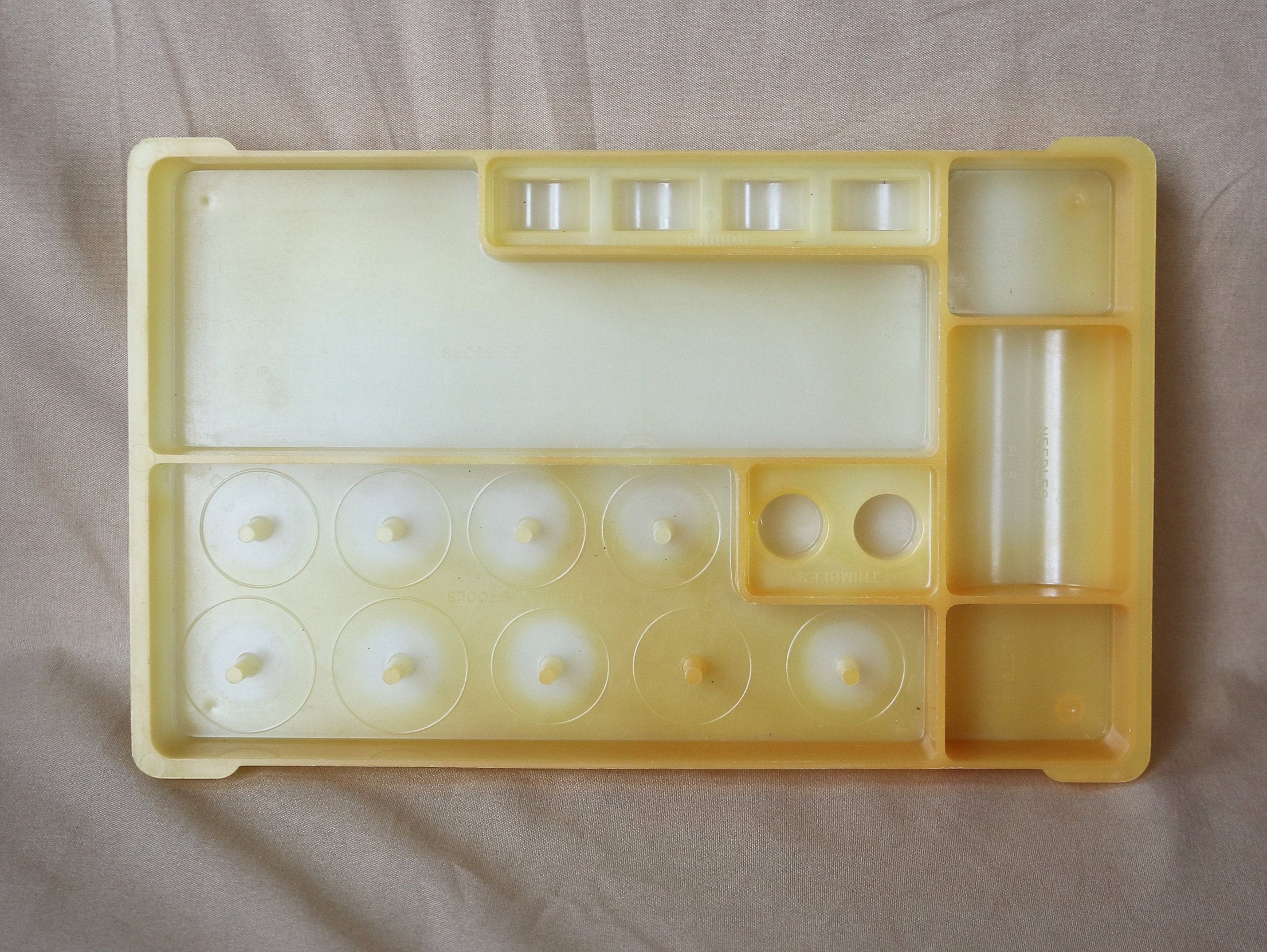 Vintage Hot Pink Plastic Sewing Box 9.5 x 6 x Etsy