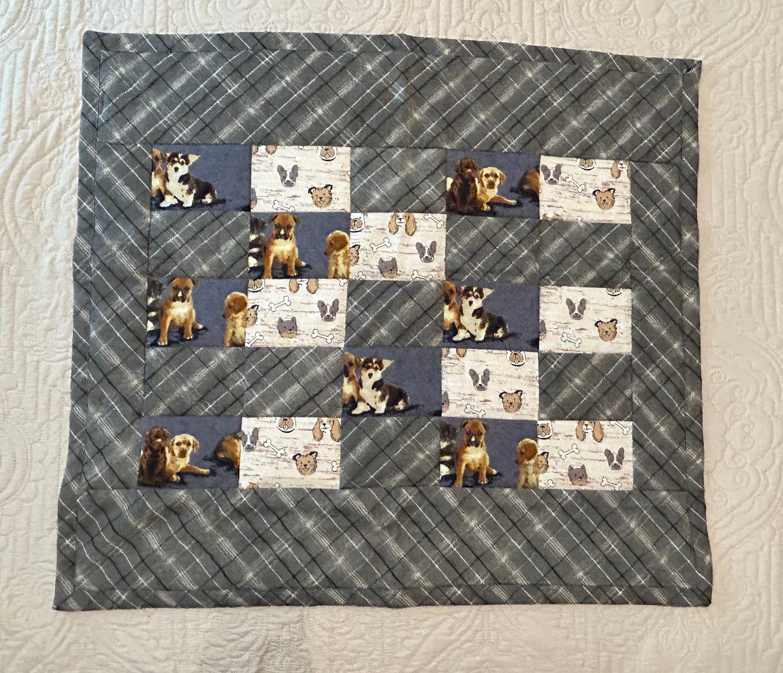Dog Quilt, Quilted Dog Blanket, Kennel Blanket, Dog Couch Quilt, Travel