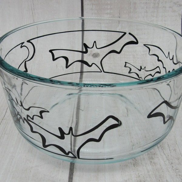 Halloween Pyrex Bat Bowl - Negative Space Bats