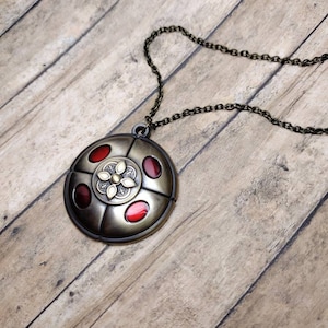 Crimson Amber Medallion
