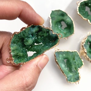 Mystic Dark Green Druzy Quartz Geode Raw Drusy Agate Slice Double Bail Connector Pendant with Electroplated Gold (F5W2-21)