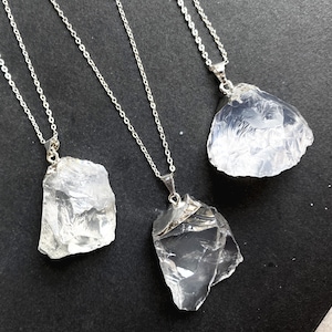 Raw Quartz Rock Crystal Pendant Necklace, Healing Crystals Charms, Natural Rough Crystal with Silver Plated S8D5_4