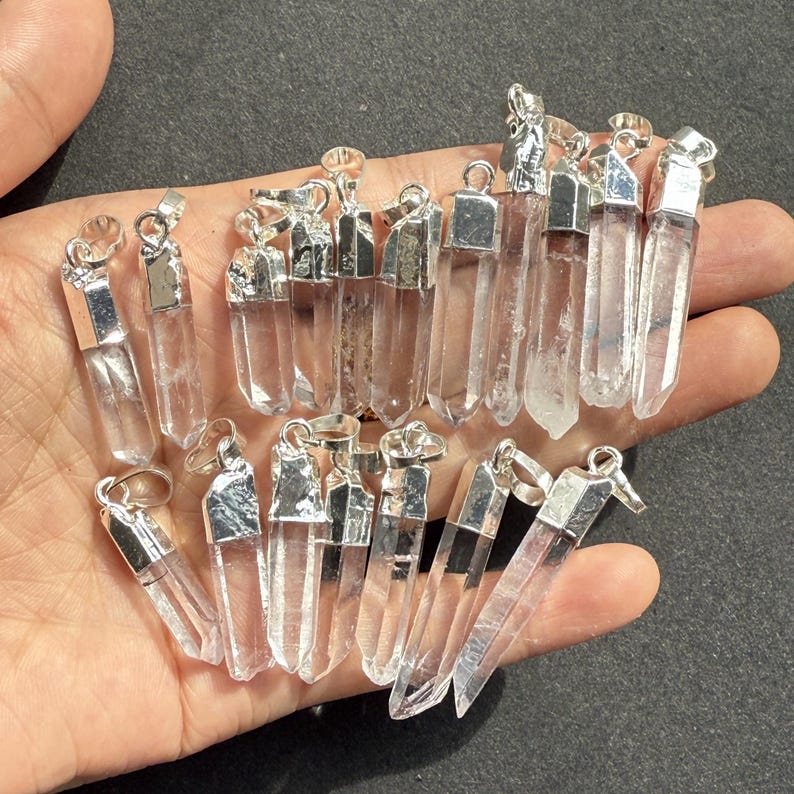 New Arrival Slender Rock Crystal Quartz Point Pendant with Electroplated Gold, Silver Natural Clear Crystal Size by Random (P85G54_10) Silver plated