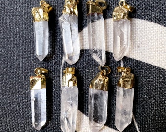 Colgante de punta de cuarzo en bruto con tapa y argolla chapadas en oro de 24k, punta de cristal curativo chapada en plata (DS54_01)