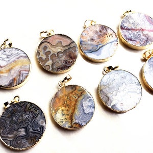Colorful Agate Round Pendant Necklace // Large Beautiful Natural Colorful Lace Agate Round Shaped Pendant Charm Electroplated in 24k gold