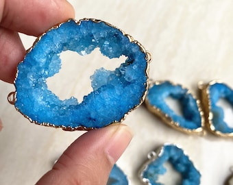 Gran Mystic Aqua Blue Druzy Quartz Geode Raw Drusy Agate Slice Double Bail Connector Colgante con oro electrochapado, plateado