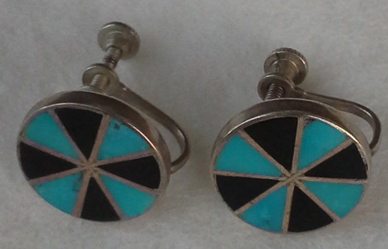 with inlay of turquoise and onyx Vintage native american round screw back earrings sterling silver