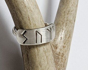 Runes Shield Ring, witch jewelry, witchy samhain spell, halloween gift, travel talisman, pagan handfasting, viking nordic protection