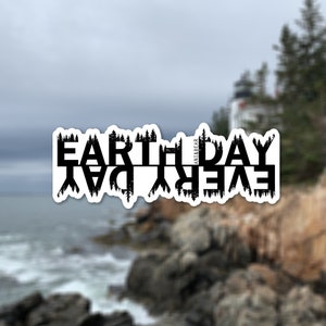Sticker Jour de la Terre, tous les jours, Décalcomanie en vinyle noir et blanc silhouette d'arbre, Cadeau pour amoureux de la nature, Décoration écologique, Message durable