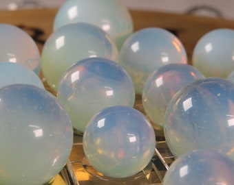 Opalit Kugel, Edelstein Kugel, Opalit Kugel, beruhigend, heilend, Angstkristall, Friedensstein, beruhigender Stein, Stein der Liebe, Opalite
