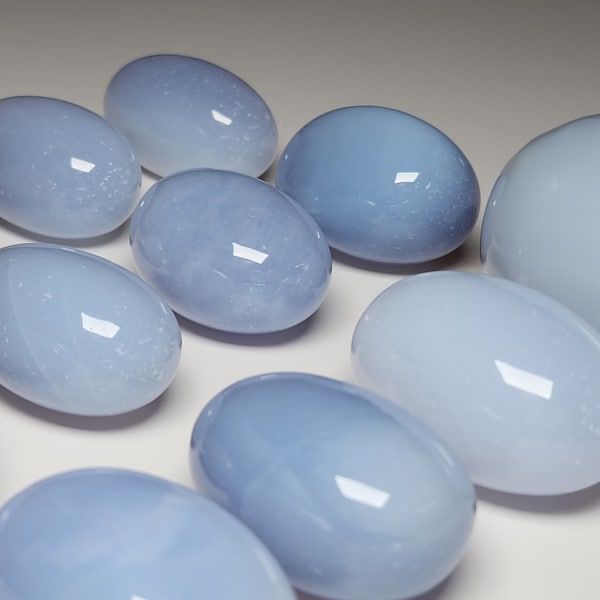 Blue Chalcedony Palm Stone, Choose your favorite Gemstone, Chalcedony Tumble, Blue Chalcedony, Crystal Tumble,Balance Crystal,Recovery stone