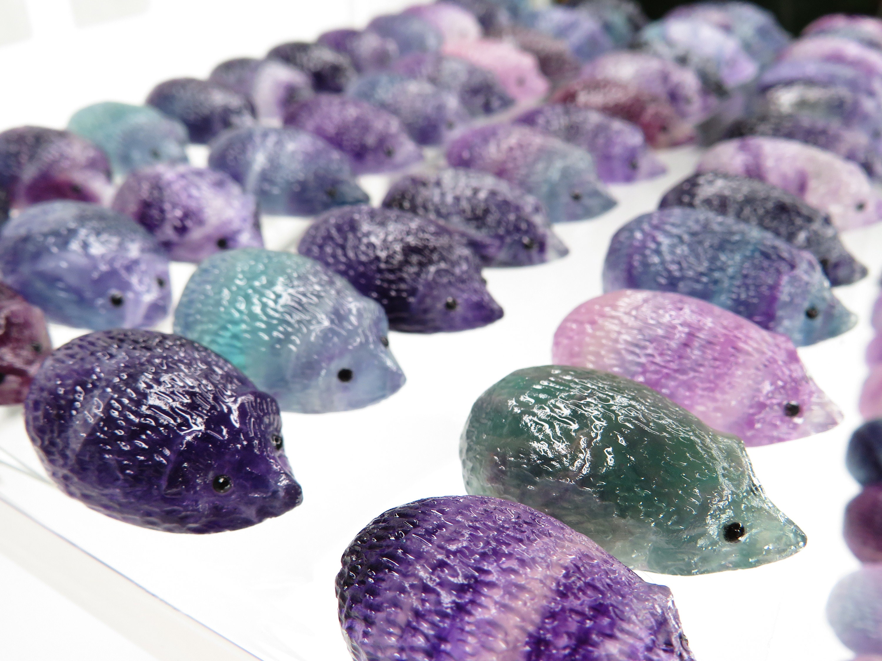 Rainbow Fluorite Gemstone Hedgehogs, Gemstone Animal, Healing energie…