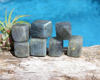 Set of 2 Labradorite Gemstone cubes, Crystal, Healing, Flash, Calming, Transformation stone, strength, perseverance, Rainbow