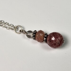 Strawberry quartz Gemstone Necklace, Strawberry Quartz and Clear Quartz Gemstone Necklace, Crystal Necklace, Healing Crystal Necklace