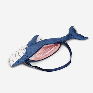 Blue Whale shoulder bag image 2