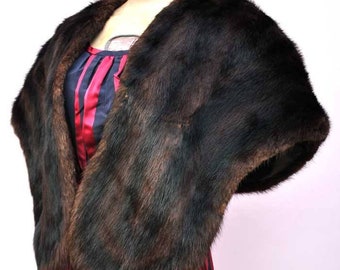 Vintage Hollywood Glam Luxurious Fur Stole Wrap