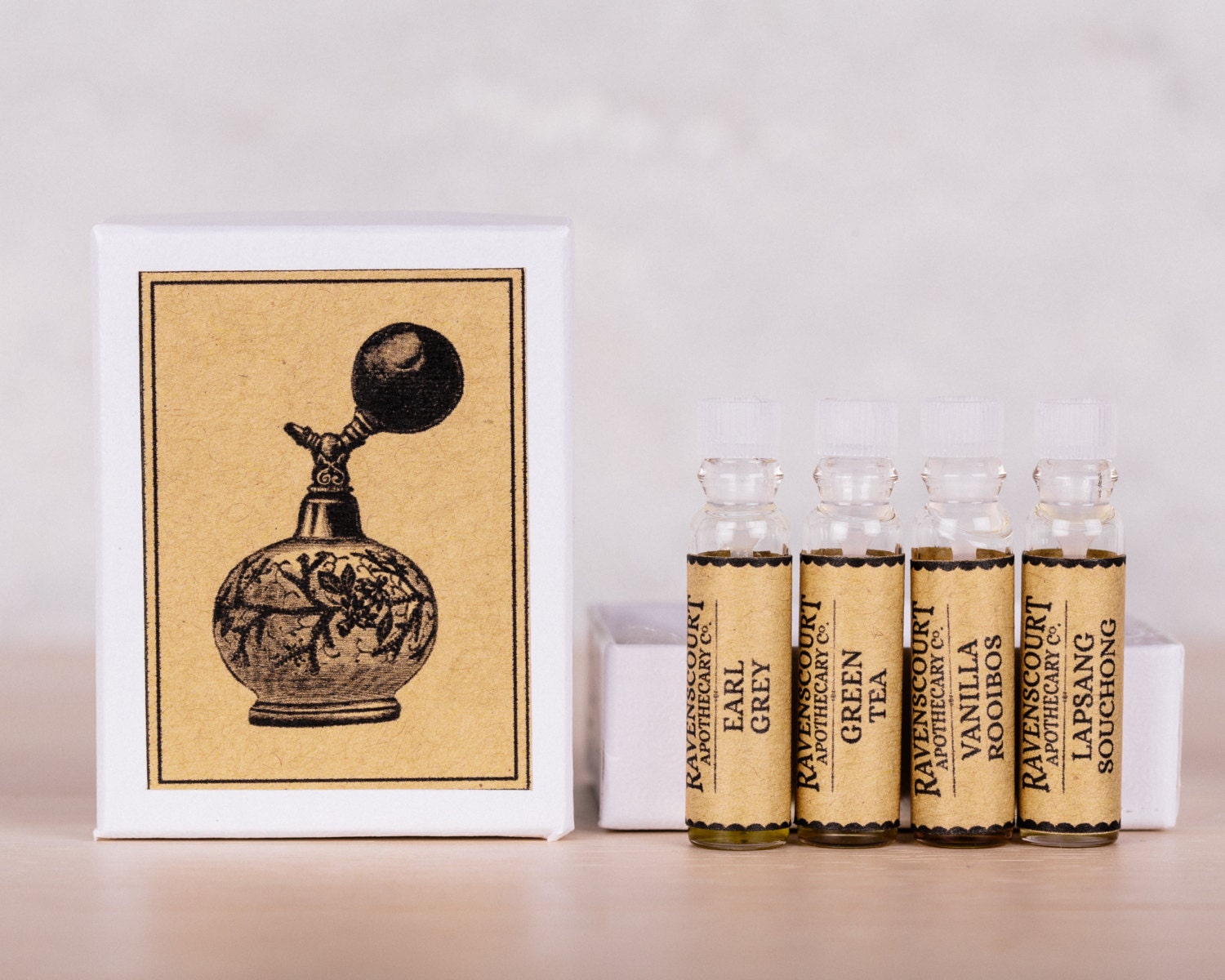 Designer Perfume Sampler Set Lot x 12 Sample Vials - High End Fragrance  Samples for Women, 12 Piece Set