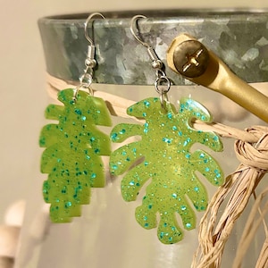 Monstera Leaf Glittery Green Resin Earrings for Nature Lover Gift for Mom Jewelry for Tropical Vacation Leaf Earrings Hawaiian Themed Party