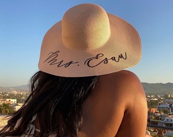 Honeymoon Hat for Bride | Custom Mrs Beach Hat | Floppy Sun Hat for Honeymoon | Bride Beach Hat | Honeymoon Gifts Idea for Wife (EB3270P)