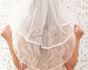 Bride Veil Bachelorette Party Veil Bridal Shower Veil Bride to Be Veil for Bride Mini White Veil  (EB3296BTB)