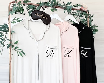 Monogram Sleep Shirts for Bridesmaid Pajamas Maid of Honor Button Down Shirts Bridal Party Getting Ready Outfits  (EB3314M)