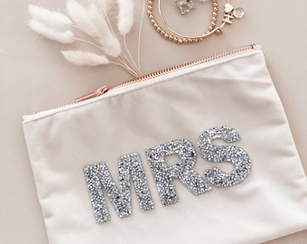 Mrs Make Up Bag Velvet Honeymoon Bride Gift Bag Cosmetic Bag Bride Gift Ideas Bridal Shower Gift Ideas for the Bride (EB3456SQMRS-NAT)