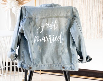 Just Married Jacket Wedding Jean Jacket Bride Denim Jacket for Bride Bridal Shower Gift Idea Honeymoon Jean Jacket (EB3343CT)