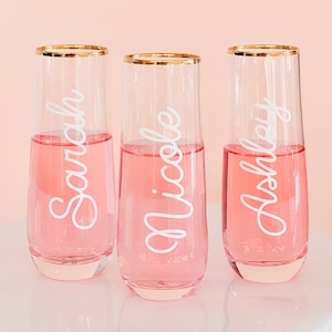 Valentines Day Decor Glasses - Personalized Glasses Stemless Flutes with Names Custom Flutes Galentines Day Gifts for Friends (EB3210RD)