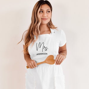 Bride Apron Kitchen Bridal Shower Gift Personalized Mrs Apron Cute Bridal Shower Gift Ideas Wedding Shower Gift for Bride (EB3353CT)