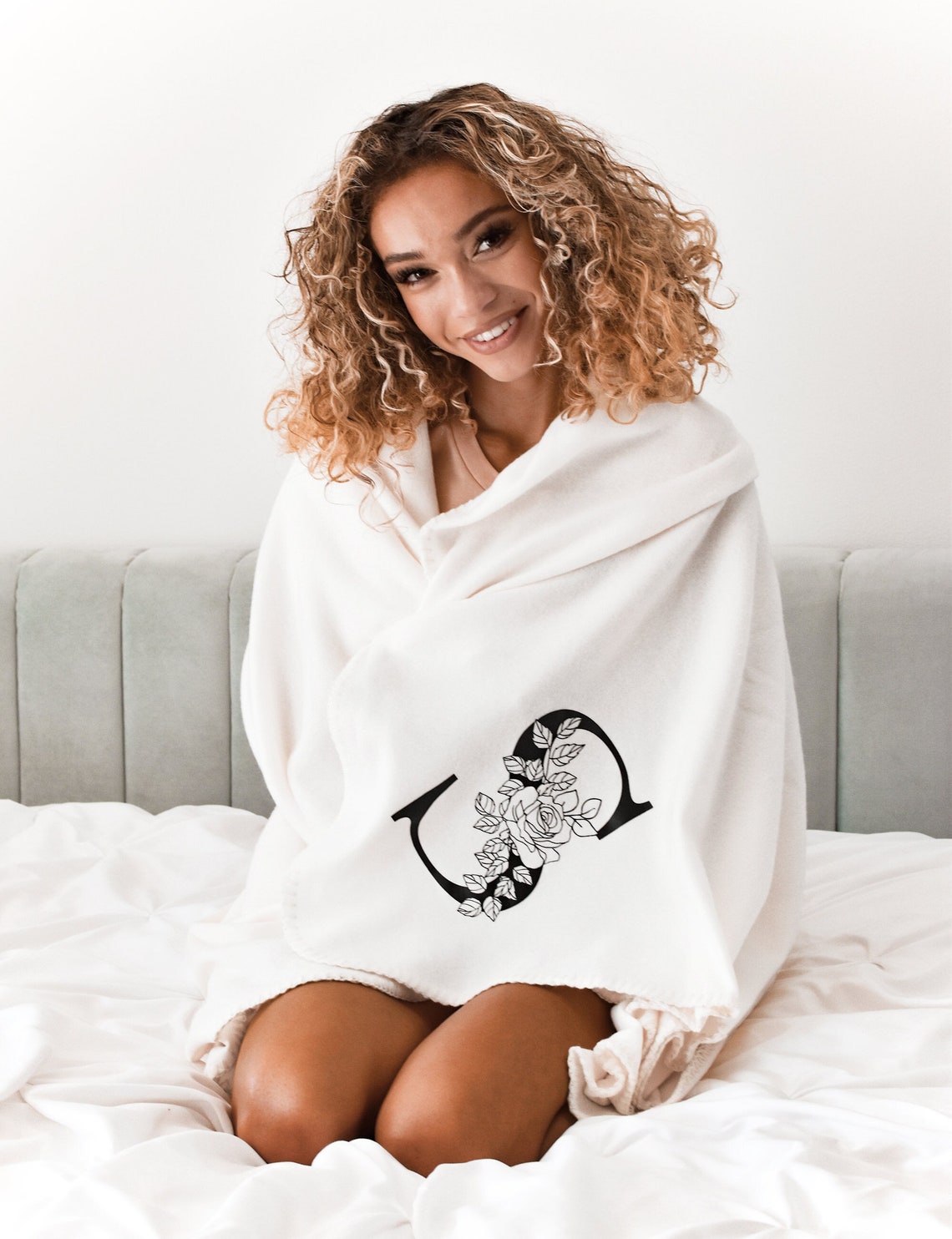 Monogram Blanket for Women Personalized Blanket Custom image 1