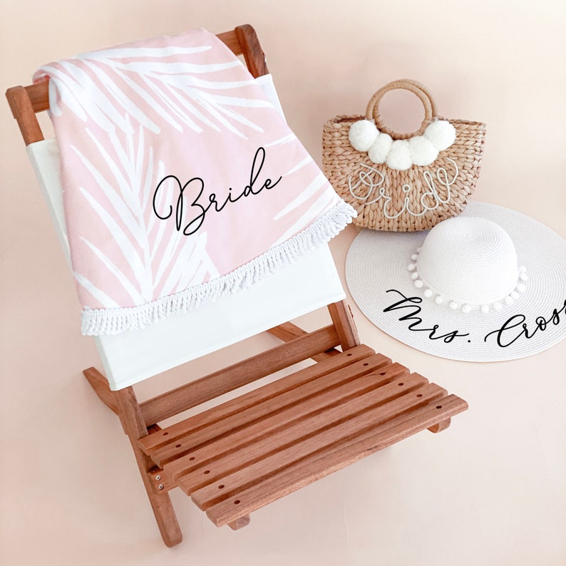 Pool Party Favors Towel Favors Personalized Tropical Bachelorette Party Favors Beach Bridesmaid Gifts Pink Round Beach Towel EB3327TPPP image 10