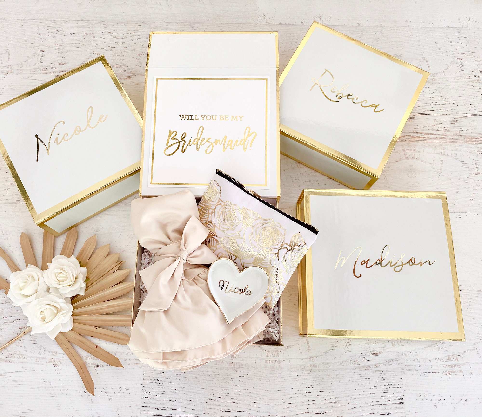 4MELLY 8 Pcs Bride to Be Gifts Box Bridal Shower Gifts for Bride Wedding  Gifts for Bride Box Bachelorette Gifts for Bride Engagement Gifts for Bride