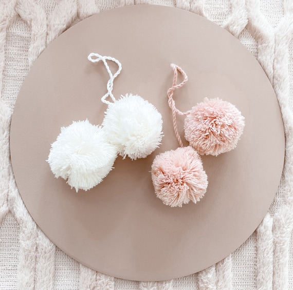 Hoop Pompom Maker Set, Accessories