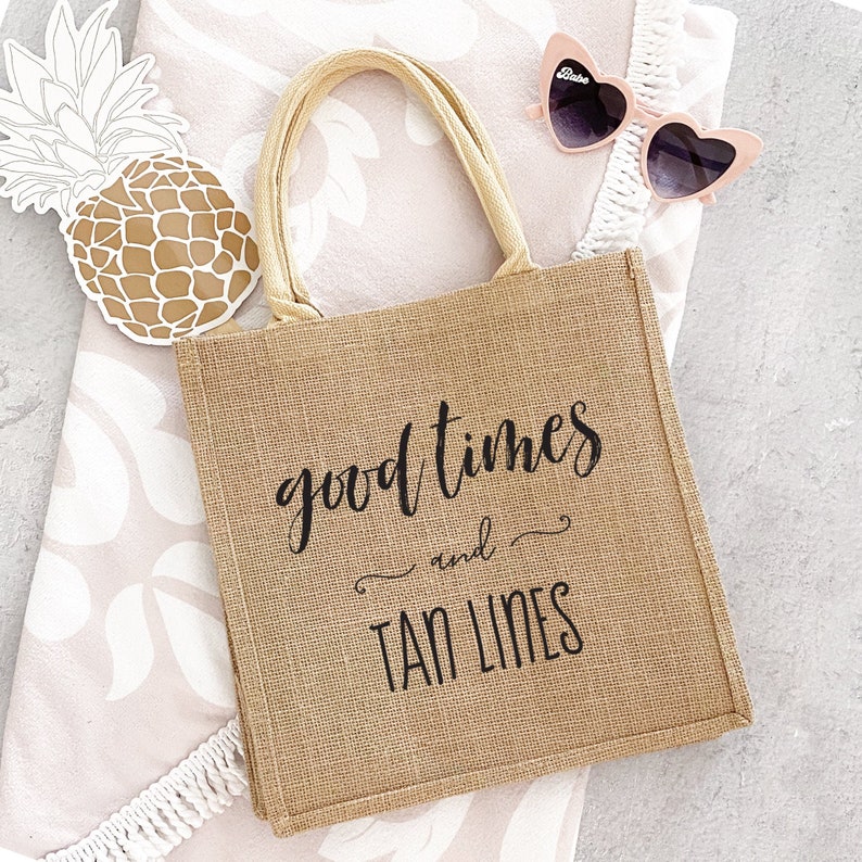 Bachelorette Party Bags Bachelorette Party Favors Beach Bachelorette Ideas Bachelorette Party Gift Bags Good Times and Tan Lines  (EB3259T) 