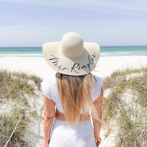 Custom Bride Sun Hat - Summer Bride Gift Idea - Bachelorette Party Hat - Bride Beach Hat - White Floppy Hat for Honeymoon (EB3270P)