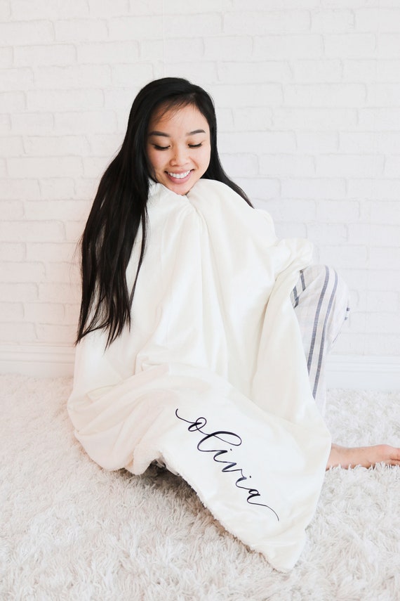 Personalized name sherpa blanket hotsell