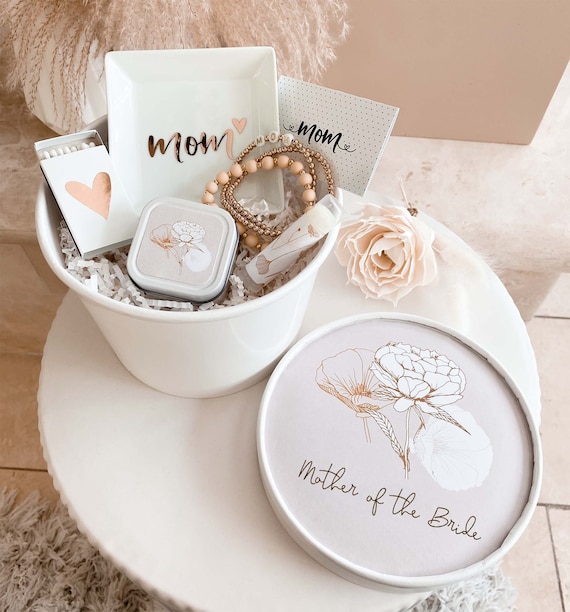 Bride To Be Gifts: 20+ Great Ideas Every Girl Will Love