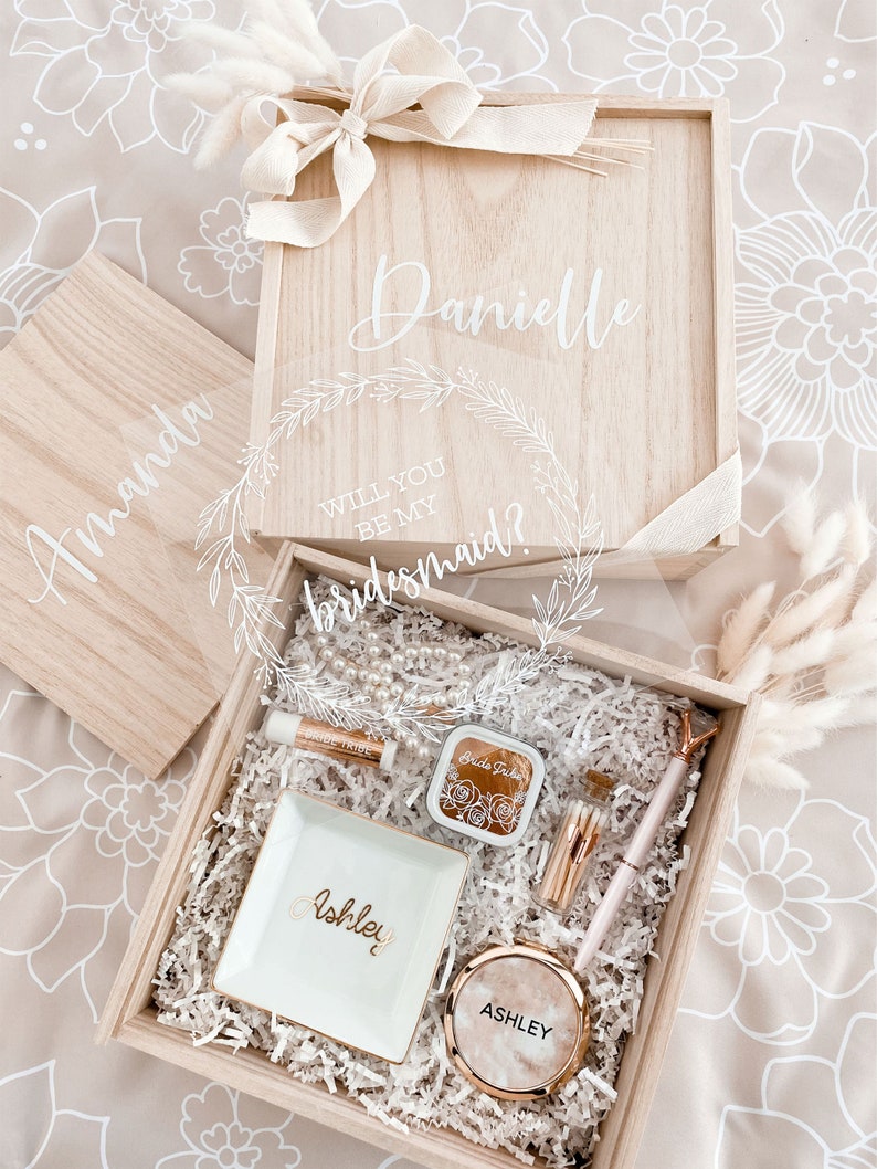 Bridesmaid Proposal Box Custom Wooden Gift Boxes for Bridesmaids Will you be my Bridesmaid Box with Name & Card Option EB3459P EMPTY image 2