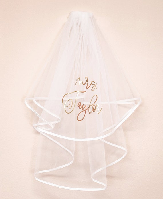 TINYSOME Bachelorette Party Bridal Veil Decorations Bride To Be Gift Bridal  ShowerWedding 