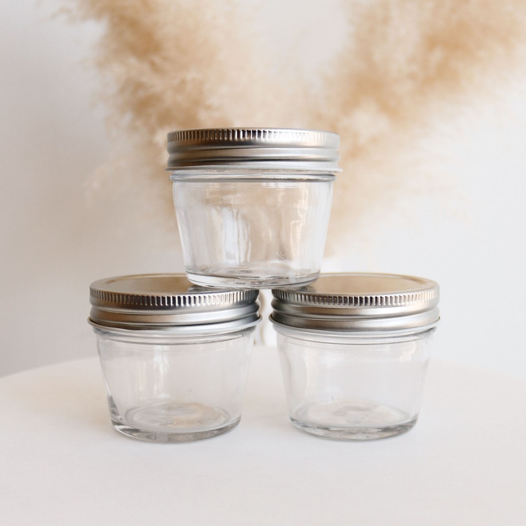 Small Glass Mason Jars 4 Ounce Mini Jars Full-Width Mouth, BPA Free Plastic Airtight  Lid, For Jam, Jelly, Dressings, baby food, Crafts, Spices, Food Storage,  Wedding favors, Decorating Jar (24 Pack)