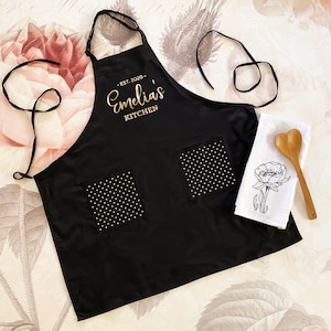 Personalized Apron for Womens Aprons Personalized Custom Aprons for Women Aprons with Pockets Hostess Gift Ideas Baking Gifts EB3242CTW image 2