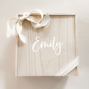 Bridesmaid Gift Box Personalized Wooden Gift Boxes Wood Bridesmaids Proposal Box Will you be my Bridesmaid Box with Names  (EB3459P) EMPTY