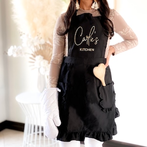 Personalized Apron for Women Aprons Personalized Custom Aprons for Womens Aprons Ruffled with Pockets Hostess Gift Ideas EB3353CT image 5