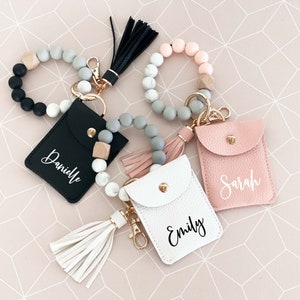 Monedero con llavero personalizado con brazalete y llavero, regalo personalizado para ella, idea de regalo para las fiestas para mujeres (EB3498P)