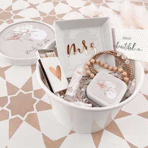 Bride to Be Gift Box Engagement Gift Box for Bride Future Mrs Gift Ideas Bridal Shower Gift For Bride (EB3250POPMRS) Complete Gift Set