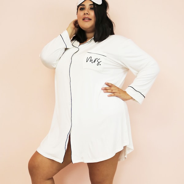 Plus Size Bride Pajamas Plus Size Bride Getting Ready Outfit for Bride Plus Size Bride Button Down Shirt Plus Size Mrs Pajamas  (EB3314MRSH)