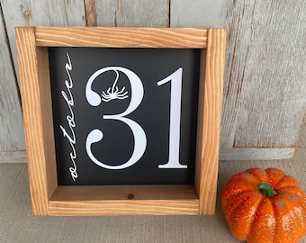 October 31 Wood Sign, Halloween Sign, Halloween Decor, Fall Decor, October 31, Mini Wood Sign,