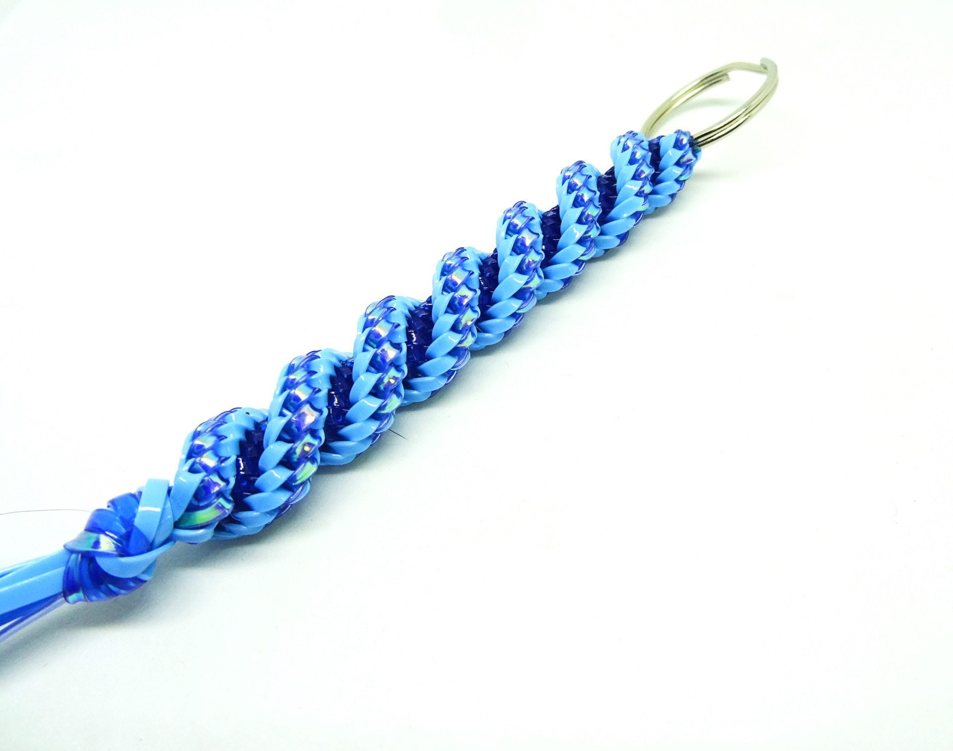 Lanyard String Boondoggle Kit with 10 Rolls (40 Yards Each) for Keychains and Bracelets (100 Total Pieces)