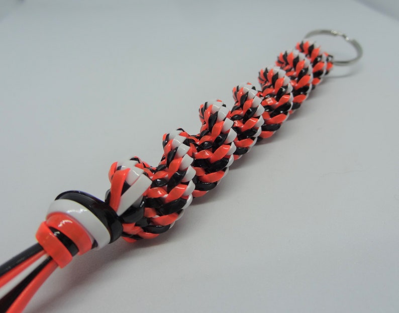 5 String Plastic Lace Keychain Etsy